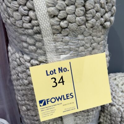 NEW KOO WOOL PEBBLE RUG, 230 X 330CM, GREY RRP$999 NEW KOO WOOL PEBBLE RUG, 230 X 330CM, GREY RRP$999