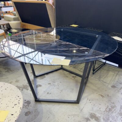 EX HIRE 1400MM ROUND GLASS DINING TABLE SOLD AS IS EX HIRE 1400MM ROUND GLASS DINING TABLE SOLD AS IS