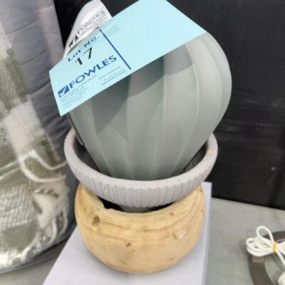EX STAGING - LOT OF ASSORTED DECORATOR ITEMS, SOLD AS IS