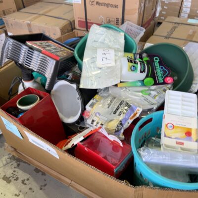 PALLET OF MIXED POTS & BOWLS, SOLD AS IS NO WARRANTY