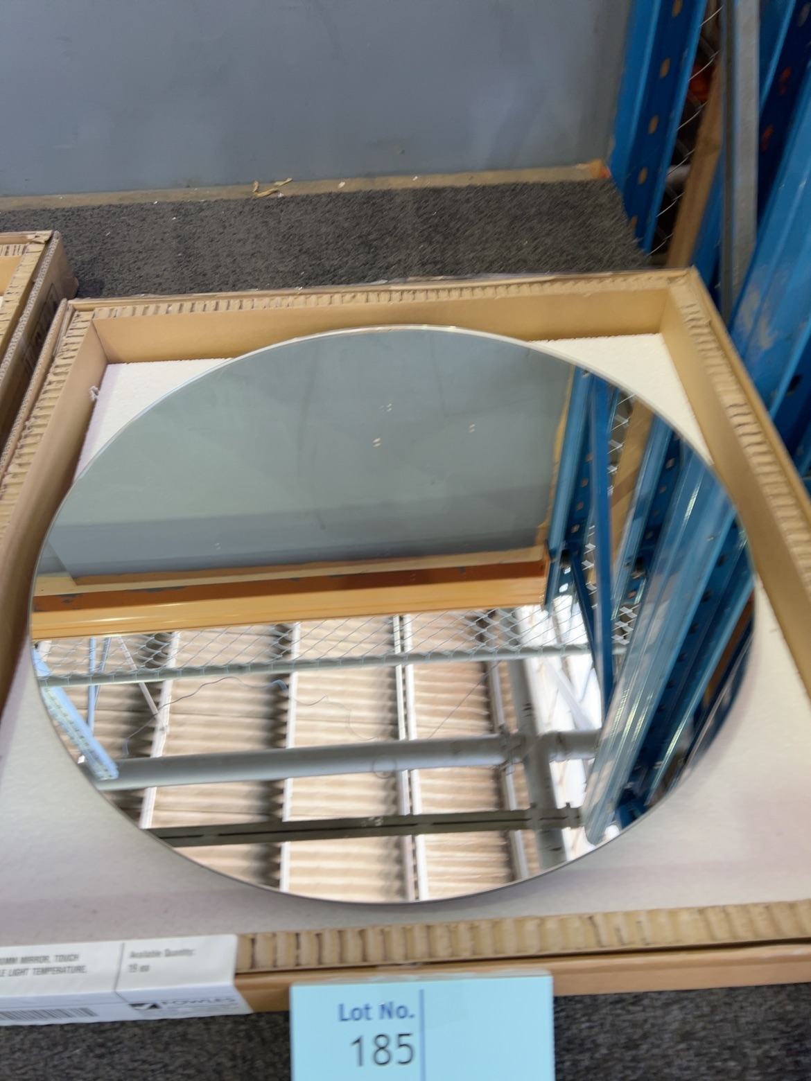 NEW LED ROUND 600MM MIRROR, TOUCH SENSOR, ADJUSTABLE LIGHT TEMPERATURE, CR60 NEW LED ROUND 600MM MIRROR, TOUCH SENSOR, ADJUSTABLE LIGHT TEMPERATURE, CR60