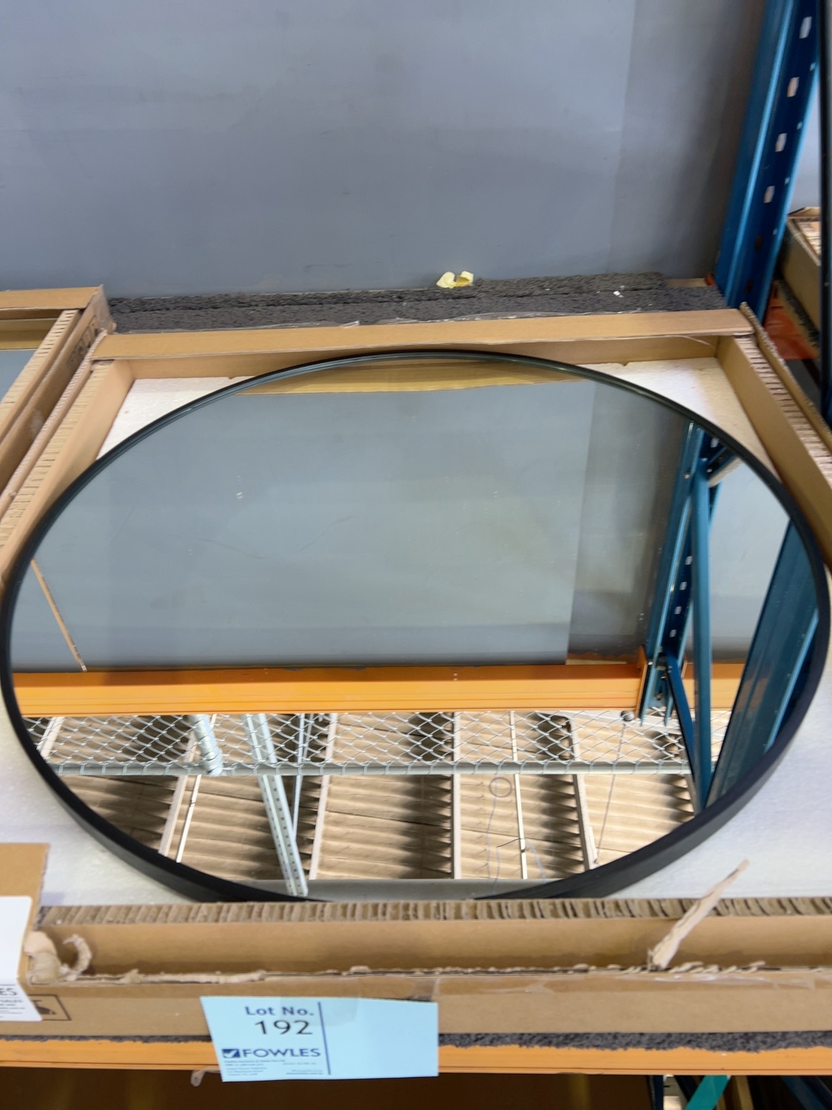 NEW LED ROUND 800MM MIRROR, MATTE BLACK FRAME, TOUCH SENSOR, ADJUSTABLE LIGHT TEMPERATURE, CR80MB NEW LED ROUND 800MM MIRROR, MATTE BLACK FRAME, TOUCH SENSOR, ADJUSTABLE LIGHT TEMPERATURE, CR80MB