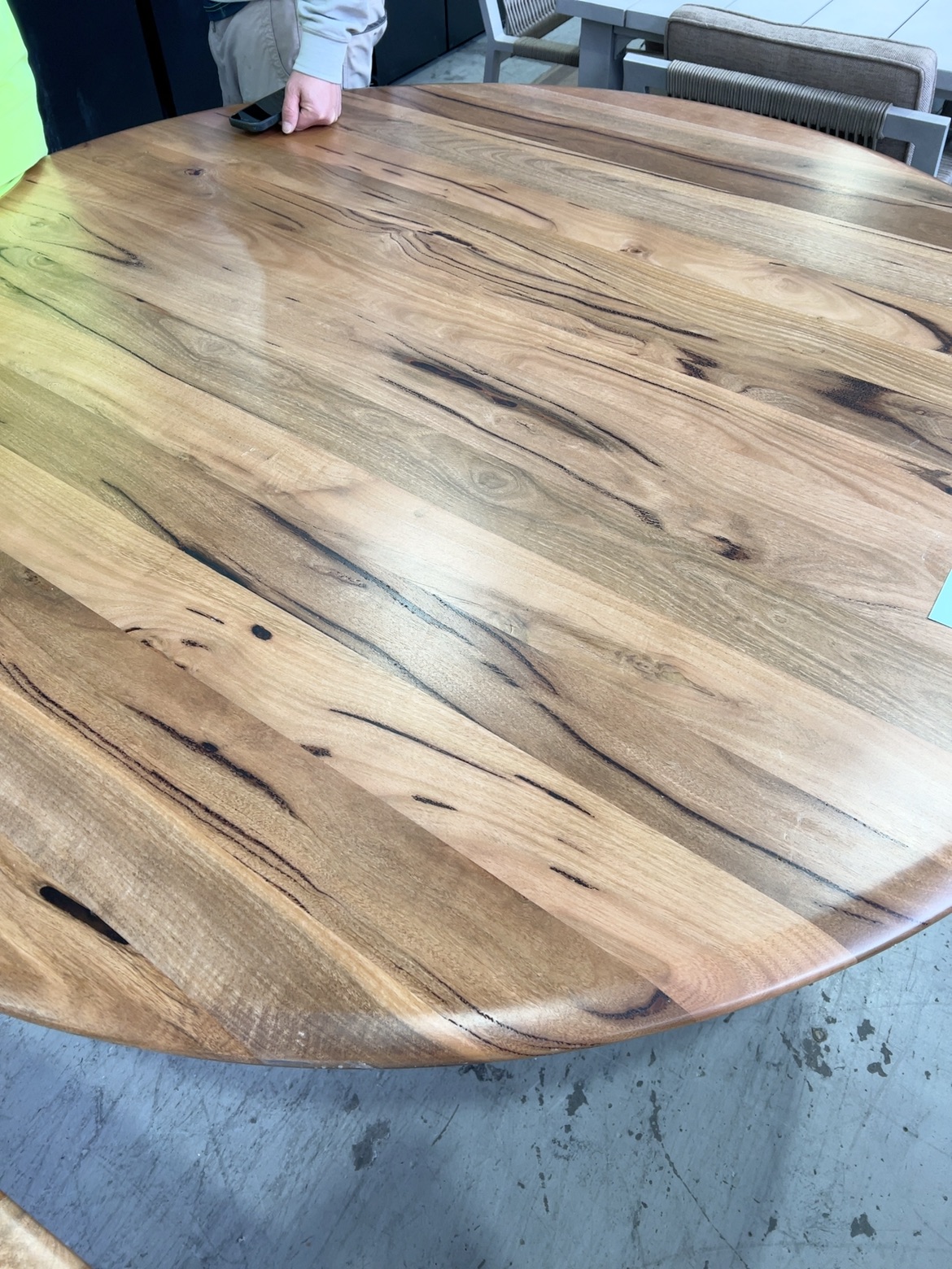 EX-DISPLAY JINDALEE 1600MM ROUND DINING TABLE MARRI SOLD AS IS EX-DISPLAY JINDALEE 1600MM ROUND DINING TABLE MARRI SOLD AS IS