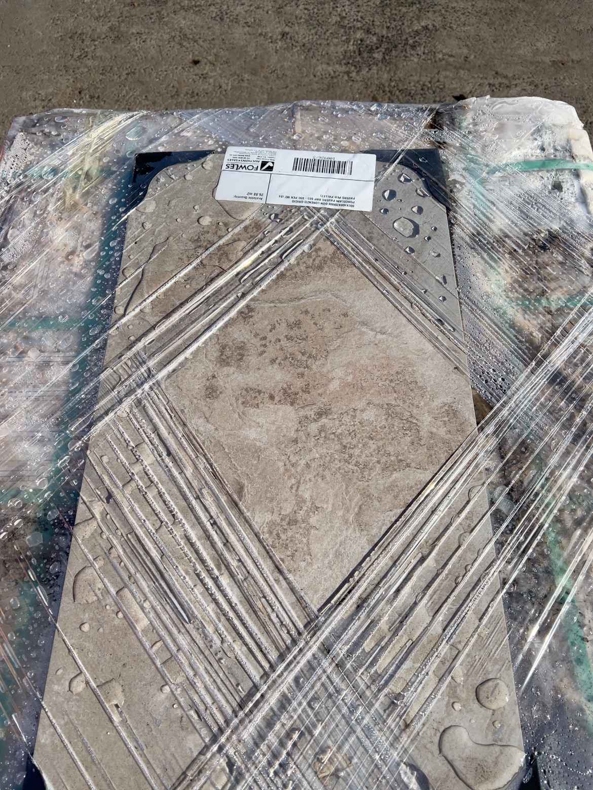 800X400X20MM DON LORENZO GRIGIO PORCELAIN PAVERS RRP $85-$90 PER M2 (84 PAVERS PER PALLET) 800X400X20MM DON LORENZO GRIGIO PORCELAIN PAVERS RRP $85-$90 PER M2 (84 PAVERS PER PALLET)