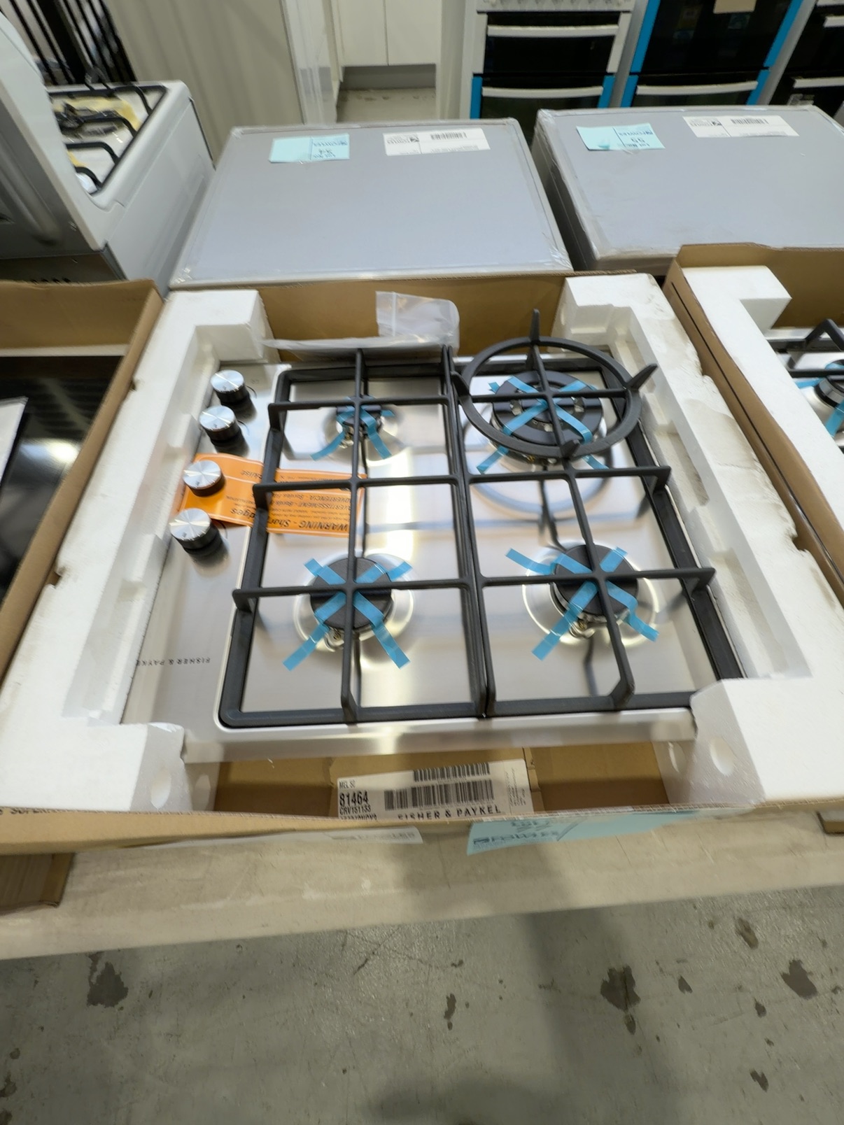 NEW FISHER & PAYKEL 600MM SERIES 5 GAS COOKTOP, CG604CNGX2, WITH 14 DAY WARRANTY NEW FISHER & PAYKEL 600MM SERIES 5 GAS COOKTOP, CG604CNGX2, WITH 14 DAY WARRANTY