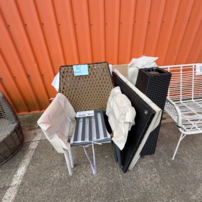 LOT OF ASSORTED OUTDOOR FURNITURE - MISSING PARTS - 2 CHAIRS WITH NO CUSHIONS, 2 TABLES MISSING CONNECTION PLATE SOLD AS IS LOT OF ASSORTED OUTDOOR FURNITURE - MISSING PARTS - 2 CHAIRS WITH NO CUSHIONS, 2 TABLES MISSING CONNECTION PLATE SOLD AS IS