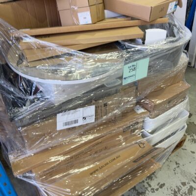 PALLET OF ASSORTED KITCHEN AND BATHROOM PRODUCTS INCLUDING COOKTOPS, MIRRORS, TAPWARE, BASINS ETC PALLET OF ASSORTED KITCHEN AND BATHROOM PRODUCTS INCLUDING COOKTOPS, MIRRORS, TAPWARE, BASINS ETC