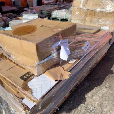 PALLET OF ASSORTED SHOWER WALL PANELS INC SHOWER BASE AND MIRROR CABINETS PALLET OF ASSORTED SHOWER WALL PANELS INC SHOWER BASE AND MIRROR CABINETS