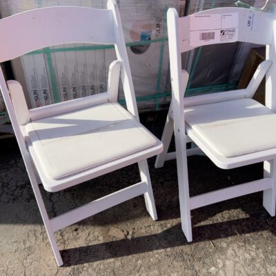 WHITE FOLDING EVENT CHAIRS WHITE FOLDING EVENT CHAIRS