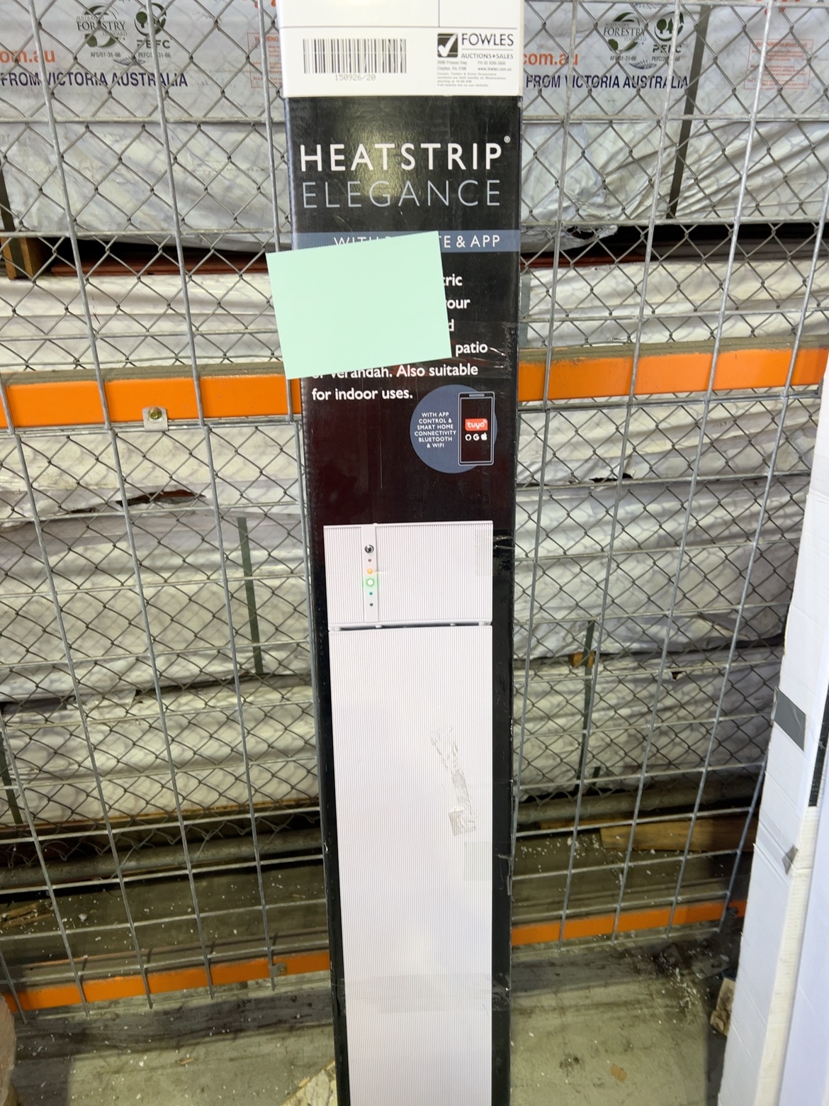ELECTRIC RADIANT OUTDOOR HEATSTRIP HEATER THE3200RA RRP $779, 3 MONTH WARRANTY ELECTRIC RADIANT OUTDOOR HEATSTRIP HEATER THE3200RA RRP $779, 3 MONTH WARRANTY
