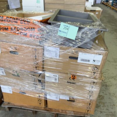 PALLET OF ASSORTED GRANITE KITCHEN SINKS - SOLD AS IS PALLET OF ASSORTED GRANITE KITCHEN SINKS - SOLD AS IS