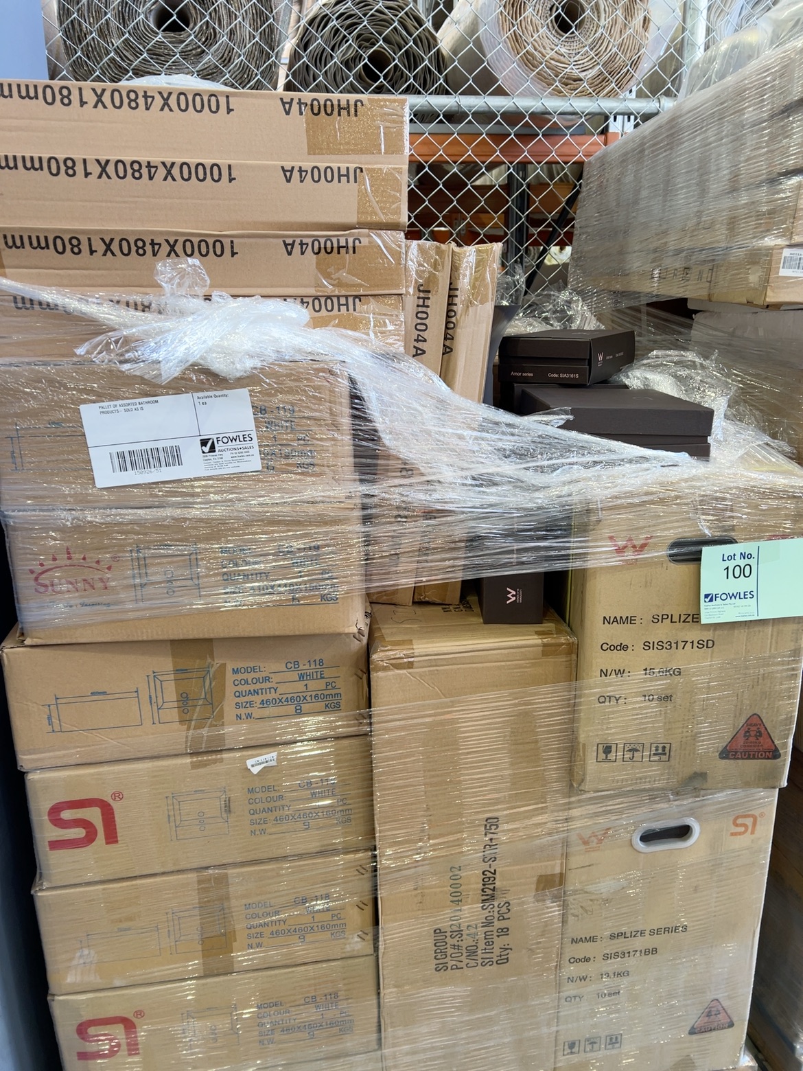 PALLET OF ASSORTED BATHROOM PRODUCTS- SOLD AS IS PALLET OF ASSORTED BATHROOM PRODUCTS- SOLD AS IS