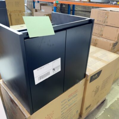 NEW 600MM MATTE BLACK WALL HUNG VANITY, CABINET ONLY NEW 600MM MATTE BLACK WALL HUNG VANITY, CABINET ONLY