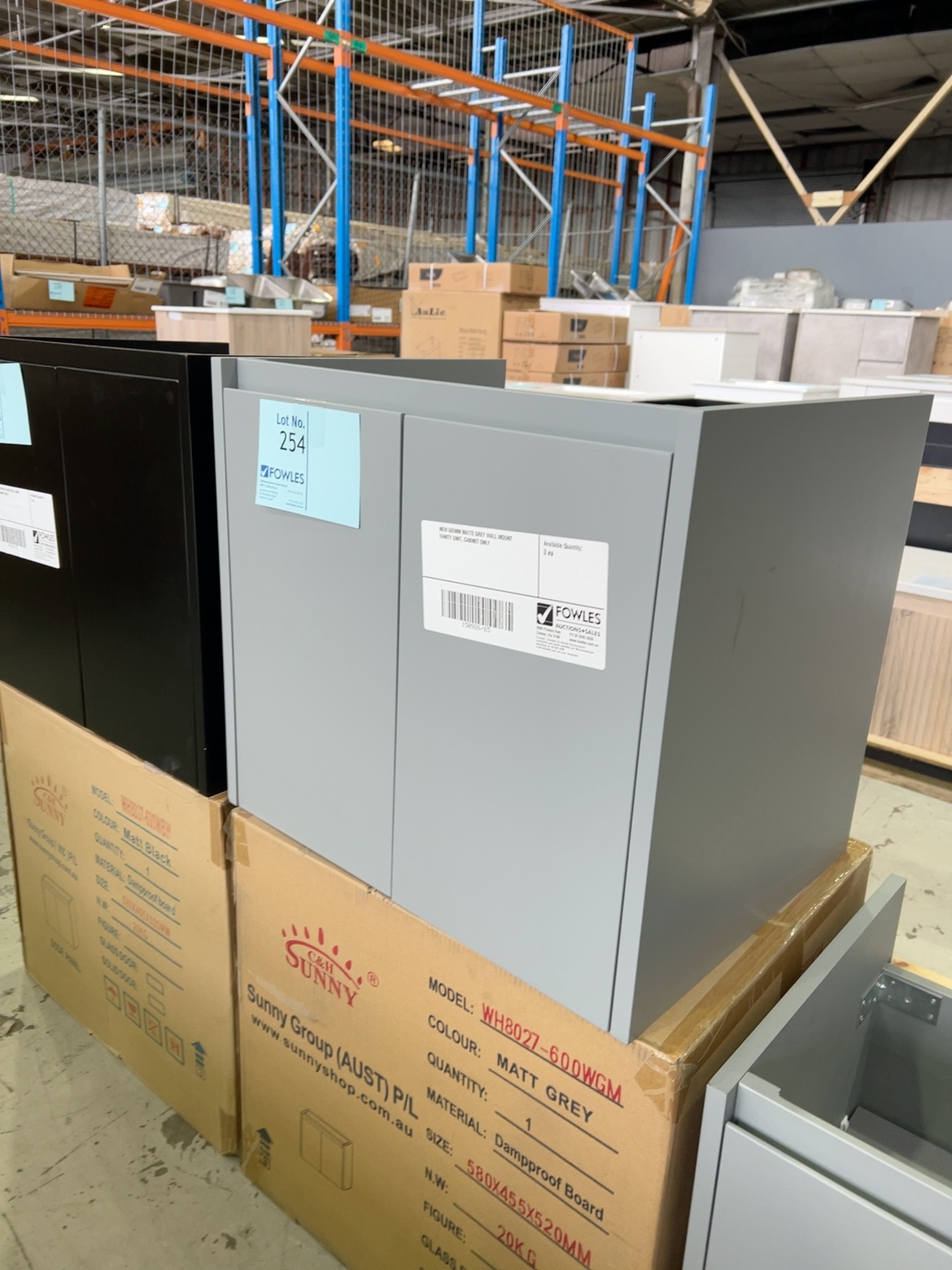 NEW 600MM MATTE GREY WALL MOUNT VANITY UNIT, CABINET ONLY NEW 600MM MATTE GREY WALL MOUNT VANITY UNIT, CABINET ONLY