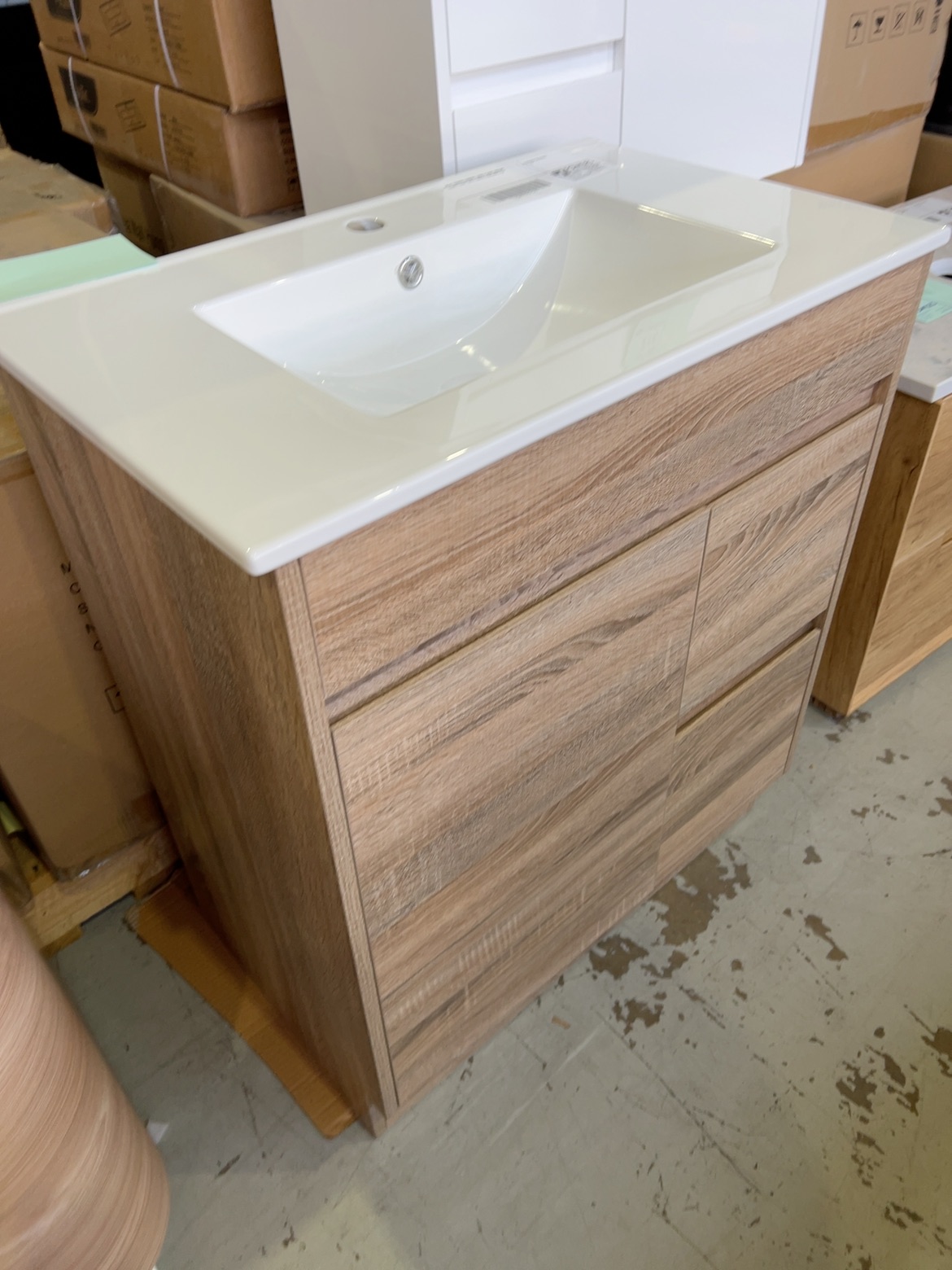 NEW 750MM TIMBER LOOK FLOOR MOUNT VANITY UNIT WITH WHITE CERAMIC TOP NEW 750MM TIMBER LOOK FLOOR MOUNT VANITY UNIT WITH WHITE CERAMIC TOP