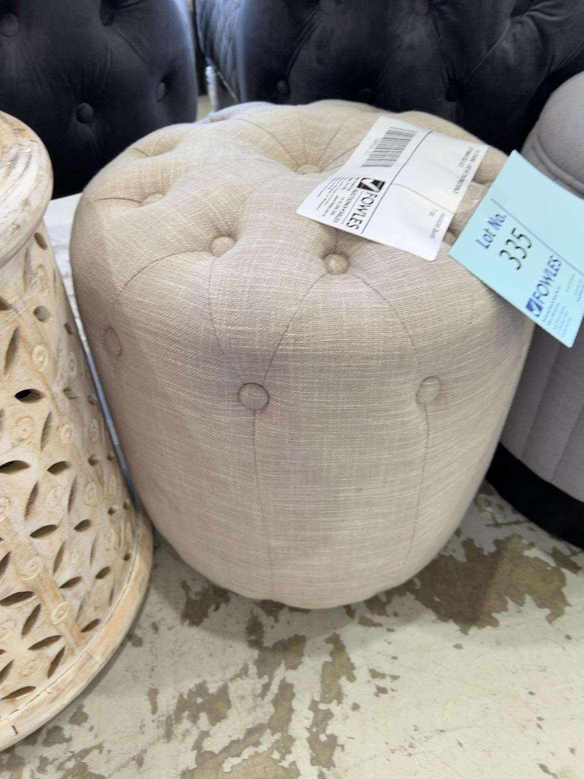 EX STAGING - GREY BUTTON UPHOLSTERED OTTOMAN SOLD AS IS EX STAGING - GREY BUTTON UPHOLSTERED OTTOMAN SOLD AS IS