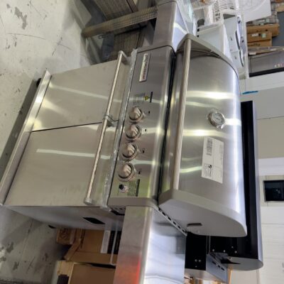 EX DISPLAY CROSSRAY TCS2-IBL C2 LPG BBQ ON TROLLEY (TCS4PL) WITH 3 MONTH WARRANTY RRP $2499 EX DISPLAY CROSSRAY TCS2-IBL C2 LPG BBQ ON TROLLEY (TCS4PL) WITH 3 MONTH WARRANTY RRP $2499