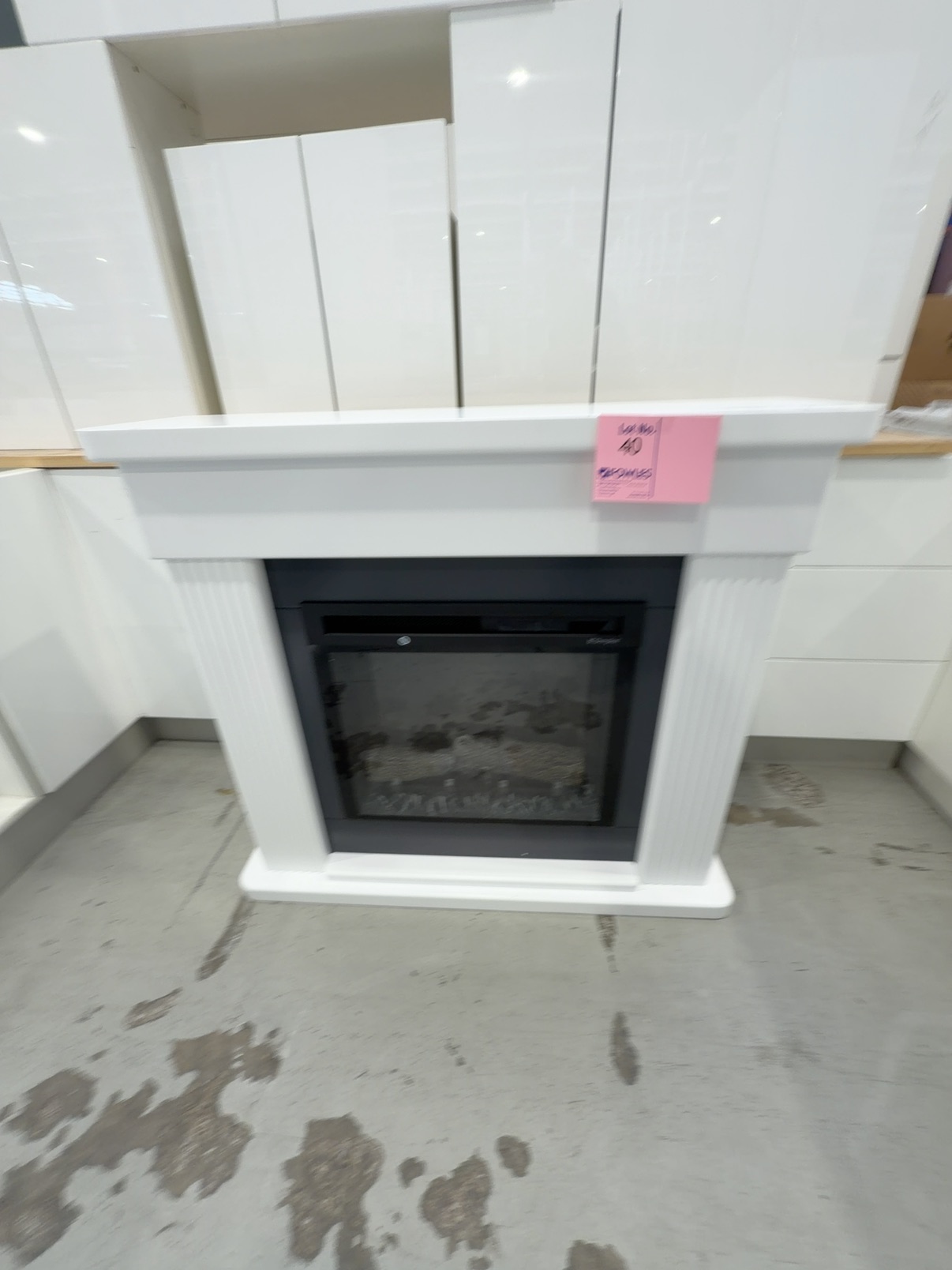 EX DISPLAY PORTLAND WHITE 1.5KW ELECTRIC MANTLE HEATER, PLD23-AU WITH 3 MONTH WARRANTY EX DISPLAY PORTLAND WHITE 1.5KW ELECTRIC MANTLE HEATER, PLD23-AU WITH 3 MONTH WARRANTY
