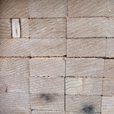 90X45 MGP10 PINE-112/2.7 (THIS PACK IS AGED AND DAMAGED STOCK AND SOLD AS IS)
