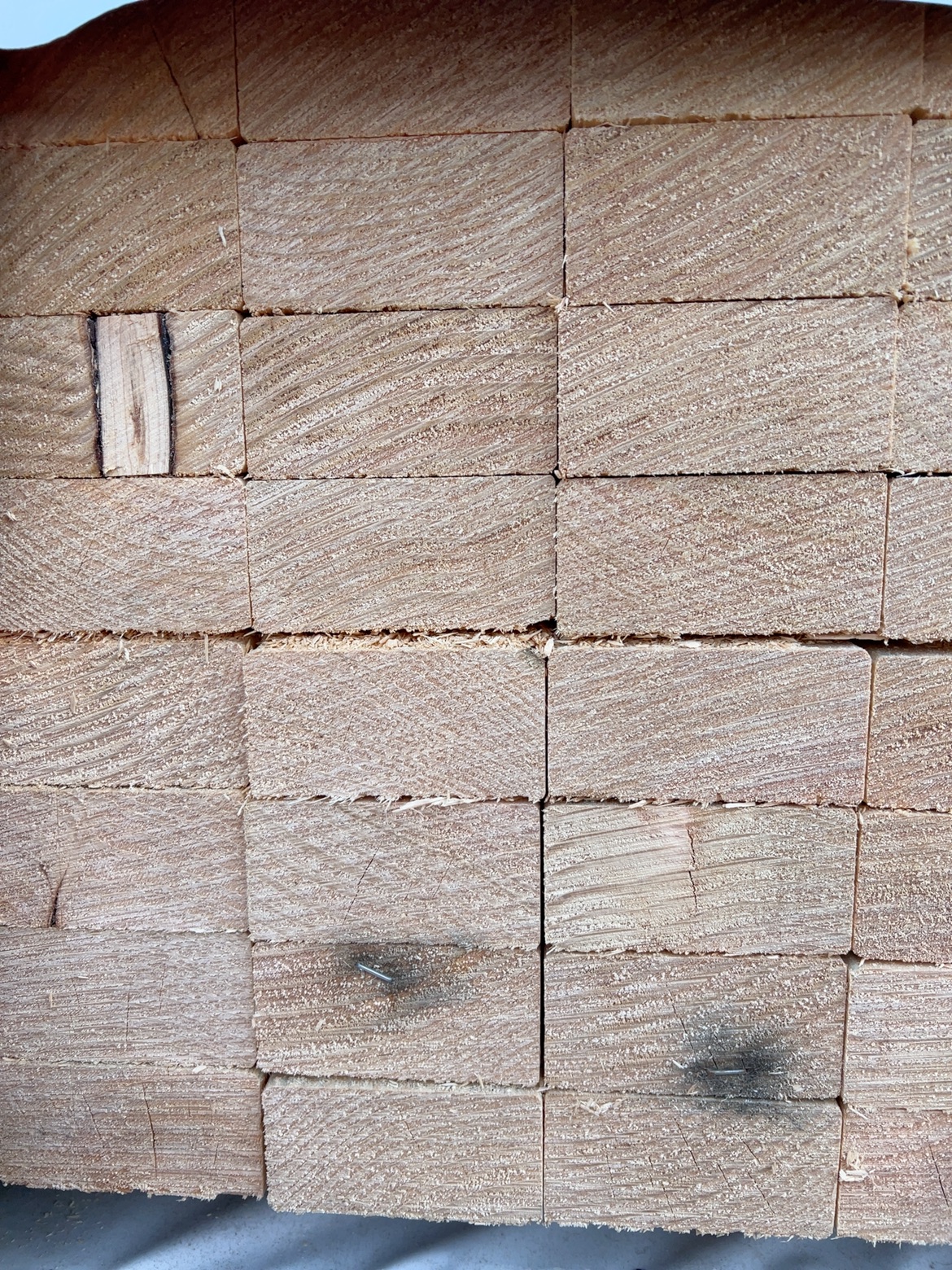 90X45 MGP10 PINE-112/2.7 (THIS PACK IS AGED AND DAMAGED STOCK AND SOLD AS IS) 90X45 MGP10 PINE-112/2.7 (THIS PACK IS AGED AND DAMAGED STOCK AND SOLD AS IS)