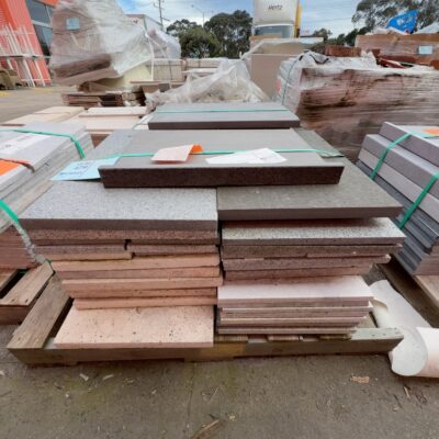 PALLET OF MIXED PAVERS SOLD AS IS PALLET OF MIXED PAVERS SOLD AS IS