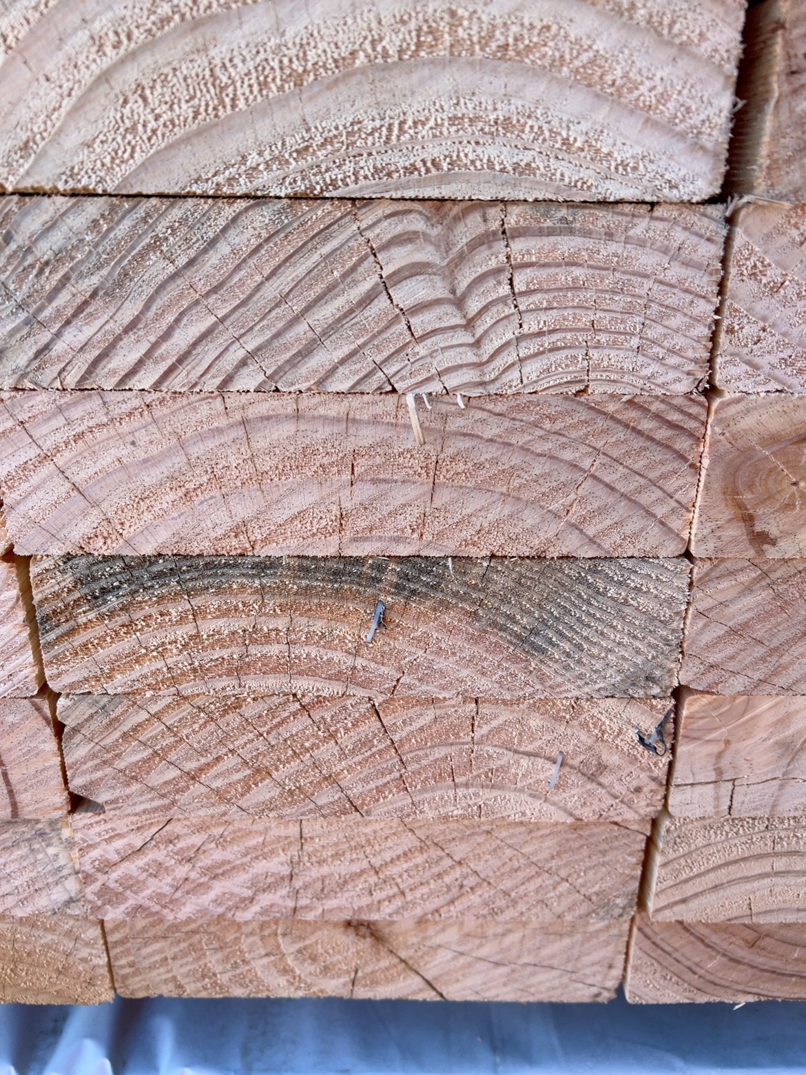 190X45 UTILITY EXPORT GRADE PINE-44/6.0 190X45 UTILITY EXPORT GRADE PINE-44/6.0