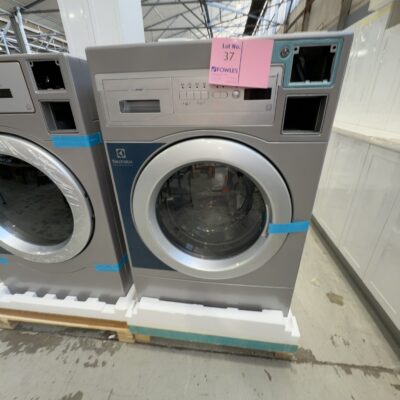 NEW ELECTROLUX WE1100P MYPRO XL PROFESSIONAL WASHING MACHINE, 12KG RRP 12 MONTH WARRANTY NEW ELECTROLUX WE1100P MYPRO XL PROFESSIONAL WASHING MACHINE, 12KG RRP 12 MONTH WARRANTY