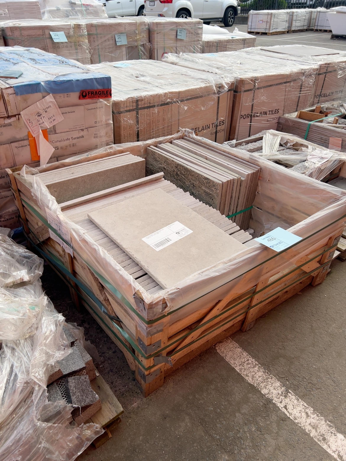 PALLET OF SAMPLE TRAVERTINE PAVERS, RAW & UNFILLED, 600 X 300 X 20MM, #13 PALLET OF SAMPLE TRAVERTINE PAVERS, RAW & UNFILLED, 600 X 300 X 20MM, #13