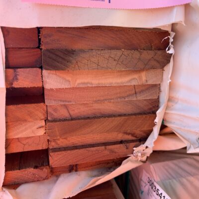 135X19 SPOTTED GUM FEATURE GRADE DECKING- (PACK CONSISTS OF RANDOM SHORT LENGTHS) 135X19 SPOTTED GUM FEATURE GRADE DECKING- (PACK CONSISTS OF RANDOM SHORT LENGTHS)