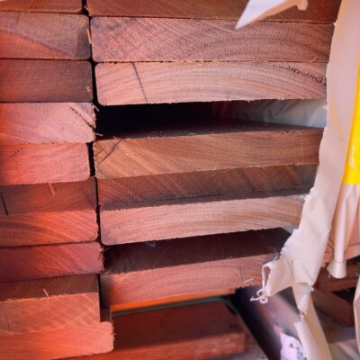 135X19 SPOTTED GUM FEATURE GRADE DECKING- (PACK CONSISTS OF RANDOM SHORT LENGTHS) 135X19 SPOTTED GUM FEATURE GRADE DECKING- (PACK CONSISTS OF RANDOM SHORT LENGTHS)