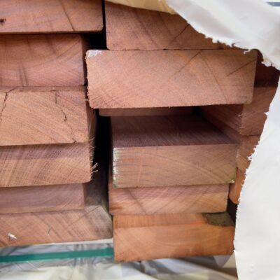 140X45 FEATURE GRADE KARRI 140X45 FEATURE GRADE KARRI