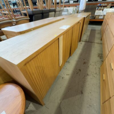 EX DISPLAY AVERY AMERICAN OAK 2200MM BUFFET, WITH STONE HANDLES, SOLD AS IS EX DISPLAY AVERY AMERICAN OAK 2200MM BUFFET, WITH STONE HANDLES, SOLD AS IS
