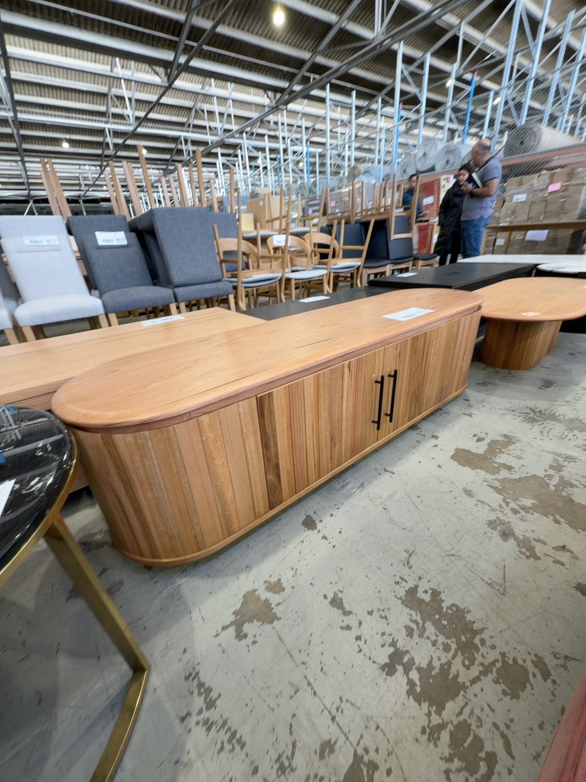 EX DISPLAY CLAIRE 1800MM MESSMATE ENTERTAINMENT UNIT, SOLD AS IS EX DISPLAY CLAIRE 1800MM MESSMATE ENTERTAINMENT UNIT, SOLD AS IS