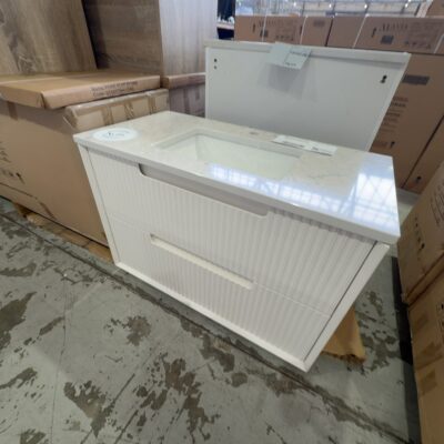 NEW AULIC FLAUTO 900MM WALL HUNG VANITY, MATTE WHITE GROOVE CABINET, 2 DRAWERS, WITH ALPINE SOLID SURFACE STONE TOP RRP$1845 CAWH50-900-ST86 NEW AULIC FLAUTO 900MM WALL HUNG VANITY, MATTE WHITE GROOVE CABINET, 2 DRAWERS, WITH ALPINE SOLID SURFACE STONE TOP RRP$1845 CAWH50-900-ST86