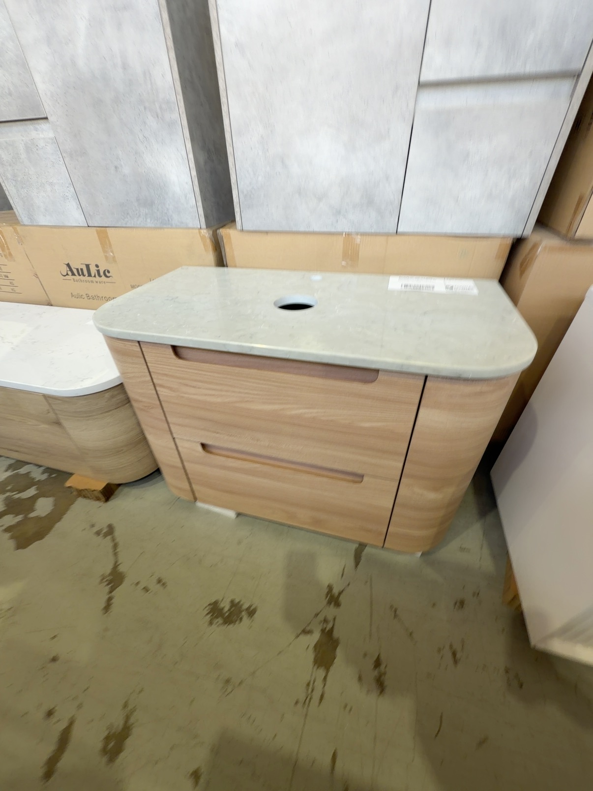 NEW 900MM WALL HUNG AULIC BRIONY PREMIUM GRADE CURVED PLYWOOD VANITY WITH ALPINE FLAT CURVED STONE TOP RRP$2040 CAWH48-900-ST86FT NEW 900MM WALL HUNG AULIC BRIONY PREMIUM GRADE CURVED PLYWOOD VANITY WITH ALPINE FLAT CURVED STONE TOP RRP$2040 CAWH48-900-ST86FT