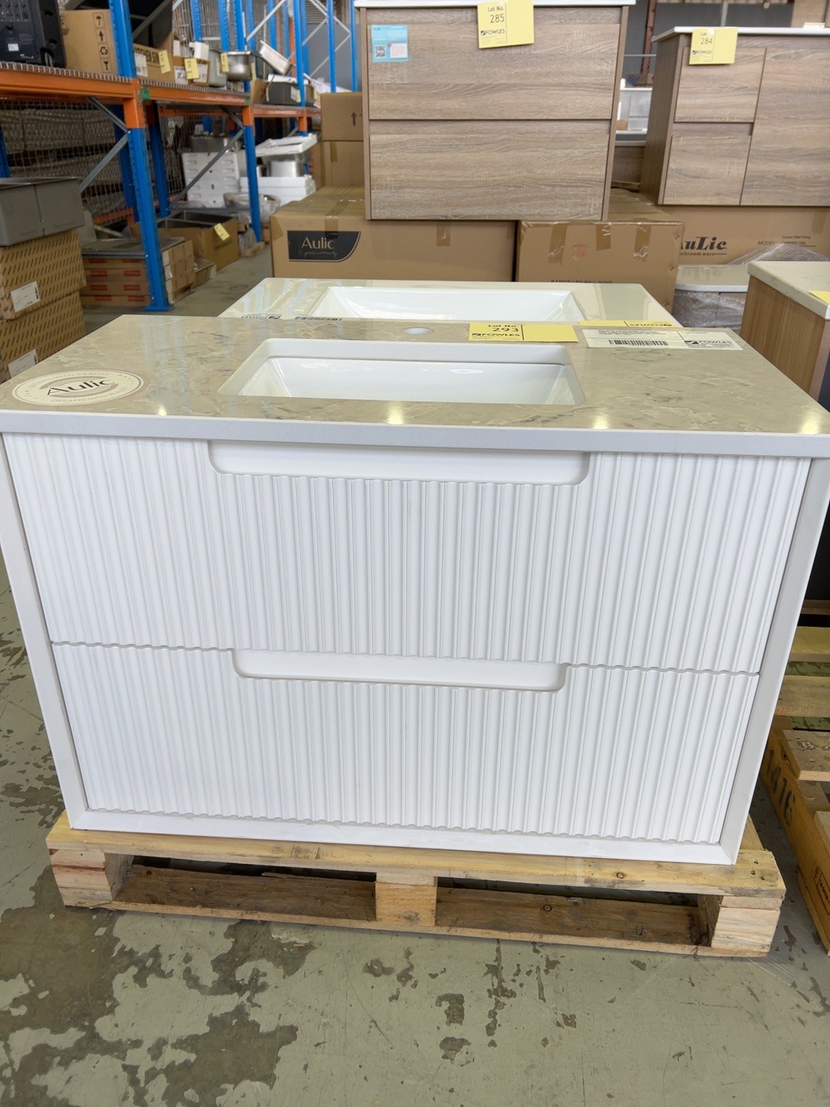 NEW AULIC FLAUTO 900MM WALL HUNG VANITY, MATTE WHITE FLUTED DRAWERS WITH ALPINE SOLID SURFACE TOP RRP$1845 CAWH50-900-ST86 NEW AULIC FLAUTO 900MM WALL HUNG VANITY, MATTE WHITE FLUTED DRAWERS WITH ALPINE SOLID SURFACE TOP RRP$1845 CAWH50-900-ST86
