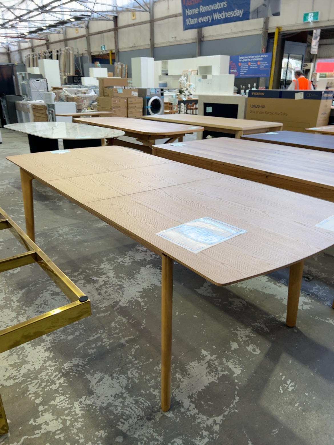 EX DISPLAY ERIN NATURAL OAK EXTENSION DINING TABLE, 1900MM - 2400MM, SOLD AS IS EX DISPLAY ERIN NATURAL OAK EXTENSION DINING TABLE, 1900MM - 2400MM, SOLD AS IS