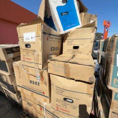PALLET OF TOILET PANS SOLD AS IS PALLET OF TOILET PANS SOLD AS IS