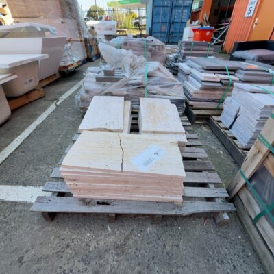 PALLET OF TRAVERTINE PAVERS SOLD AS IS PALLET OF TRAVERTINE PAVERS SOLD AS IS