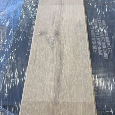 DUN820405 - Dunlop Eng Vintage Oak White Dove (2.888)