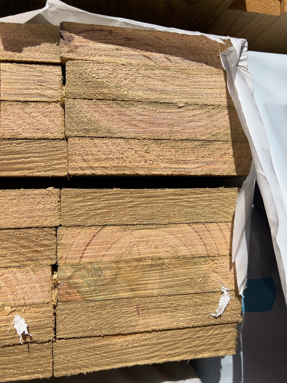 190X35 TAN E H3 F7 DAR TREATED PINE- 36/1.8 190X35 TAN E H3 F7 DAR TREATED PINE- 36/1.8