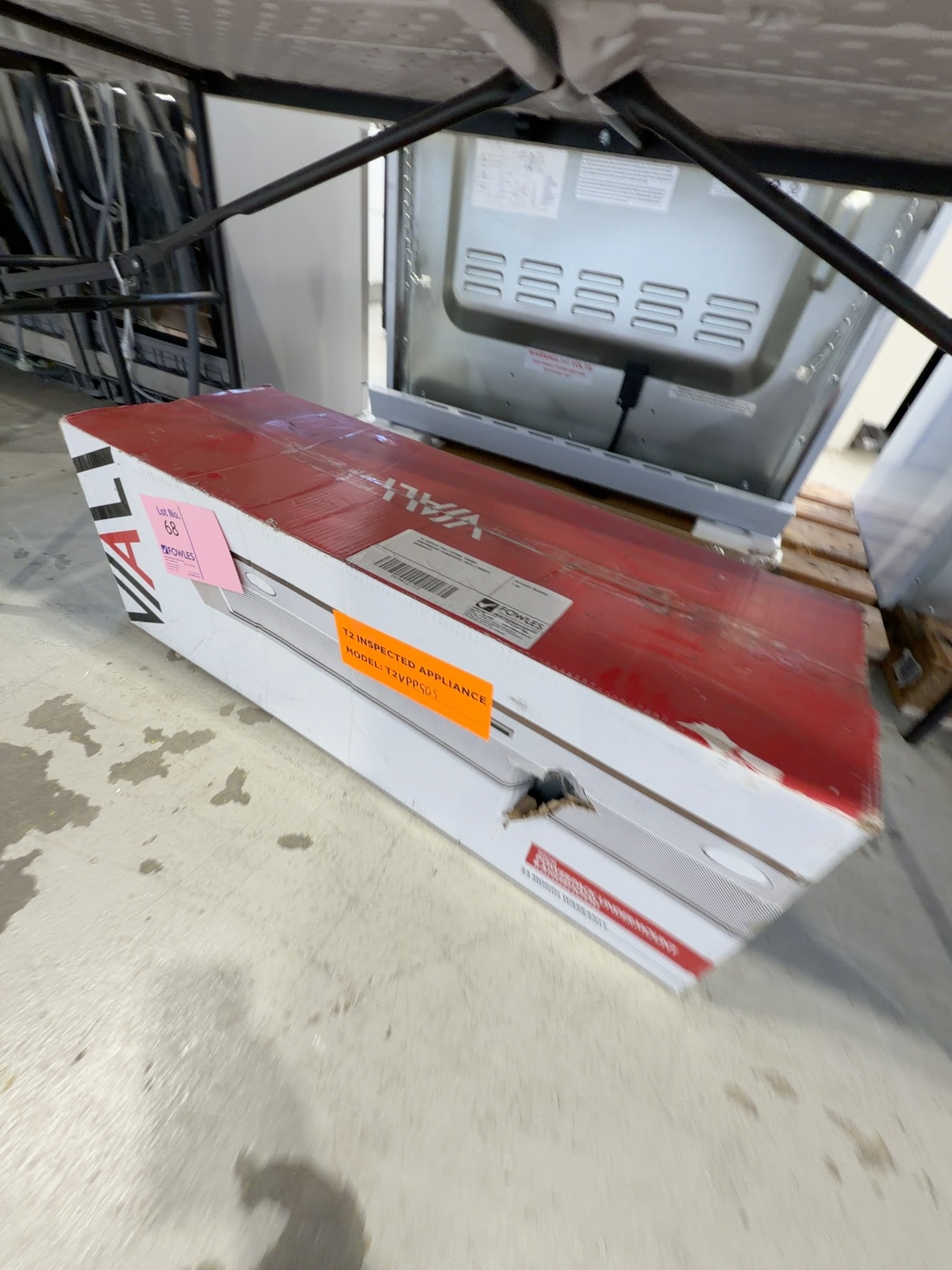 EX DISPLAY VIALI VPPS90, 900MM UNDERMOUNT RANGEHOOD, WITH 3 MONTH WARRANTY EX DISPLAY VIALI VPPS90, 900MM UNDERMOUNT RANGEHOOD, WITH 3 MONTH WARRANTY