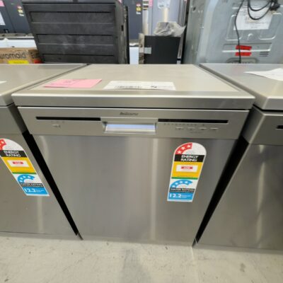EX DISPLAY TECHNIKA DISHWASHER TBD4SS-7 WITH 3 MONTH WARRANTY EX DISPLAY TECHNIKA DISHWASHER TBD4SS-7 WITH 3 MONTH WARRANTY