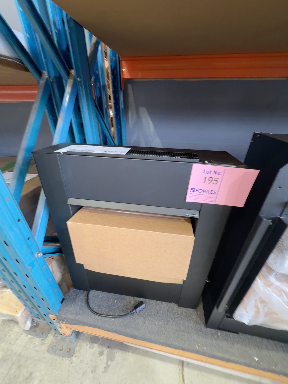 EX DISPLAY OPTIMYST WALL FIRE HEATER OMWFC20, IN BUILT ELECTRIC HEATER, WITH 3 MONTH WARRANTY EX DISPLAY OPTIMYST WALL FIRE HEATER OMWFC20, IN BUILT ELECTRIC HEATER, WITH 3 MONTH WARRANTY