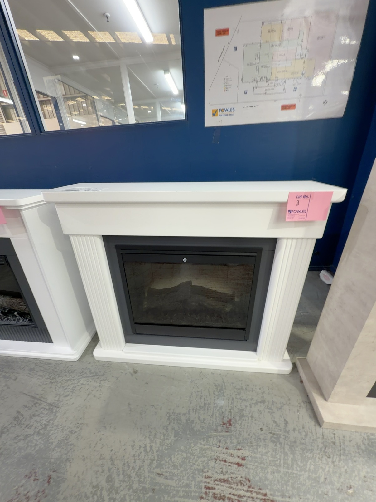 EX DISPLAY PORTLAND WHITE 2KW ELECTRIC MANTLE HEATER, PLD26-AU WITH 3 MONTH WARRANTY EX DISPLAY PORTLAND WHITE 2KW ELECTRIC MANTLE HEATER, PLD26-AU WITH 3 MONTH WARRANTY