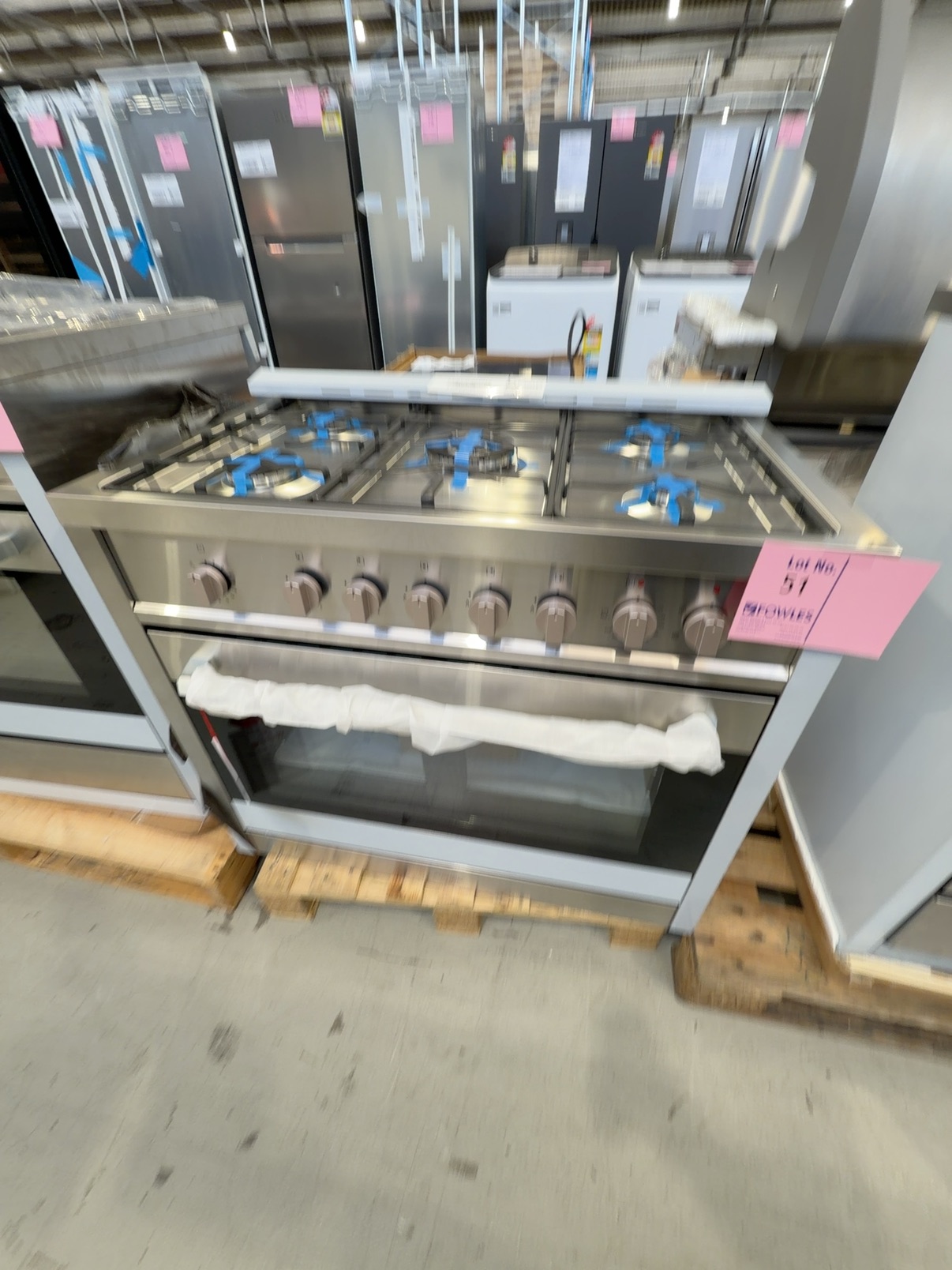 EX DISPLAY TECHNIKA B9GEFTSS 900MM S/STEEL DUAL FUEL FREESTANDING OVEN, WITH 3 MONTH WARRANTY EX DISPLAY TECHNIKA B9GEFTSS 900MM S/STEEL DUAL FUEL FREESTANDING OVEN, WITH 3 MONTH WARRANTY