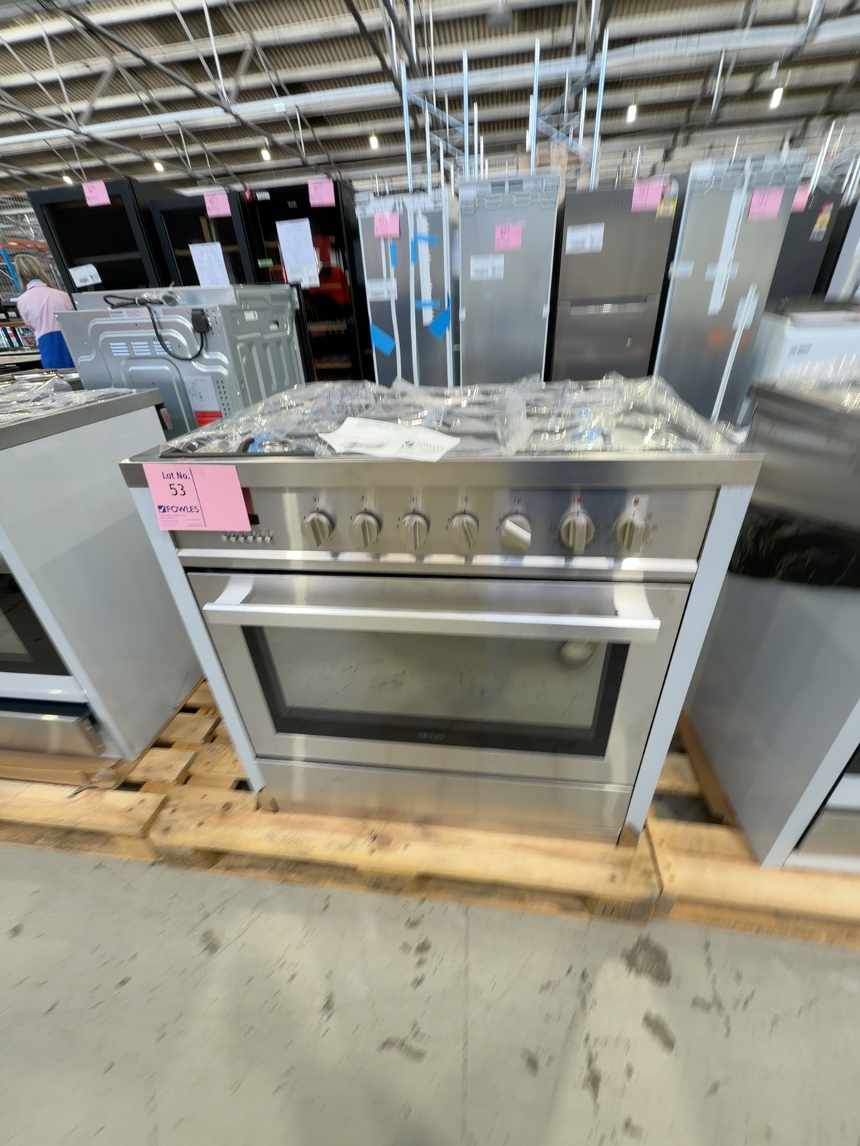 EX DISPLAY TECHNIKA TU950TME8 DUAL FUEL 900MM FREESTANDING OVEN, 3 MONTH WARRANTY EX DISPLAY TECHNIKA TU950TME8 DUAL FUEL 900MM FREESTANDING OVEN, 3 MONTH WARRANTY