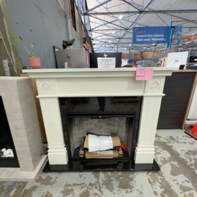 EX DISPLAY DIMPLEX OSBOURNE 2KW ELECTRIC FIRE MANTLE, REVILLUSION FLAME TECHNOLOGY RRP$2499, 3 MONTH WARRANTY EX DISPLAY DIMPLEX OSBOURNE 2KW ELECTRIC FIRE MANTLE, REVILLUSION FLAME TECHNOLOGY RRP$2499, 3 MONTH WARRANTY