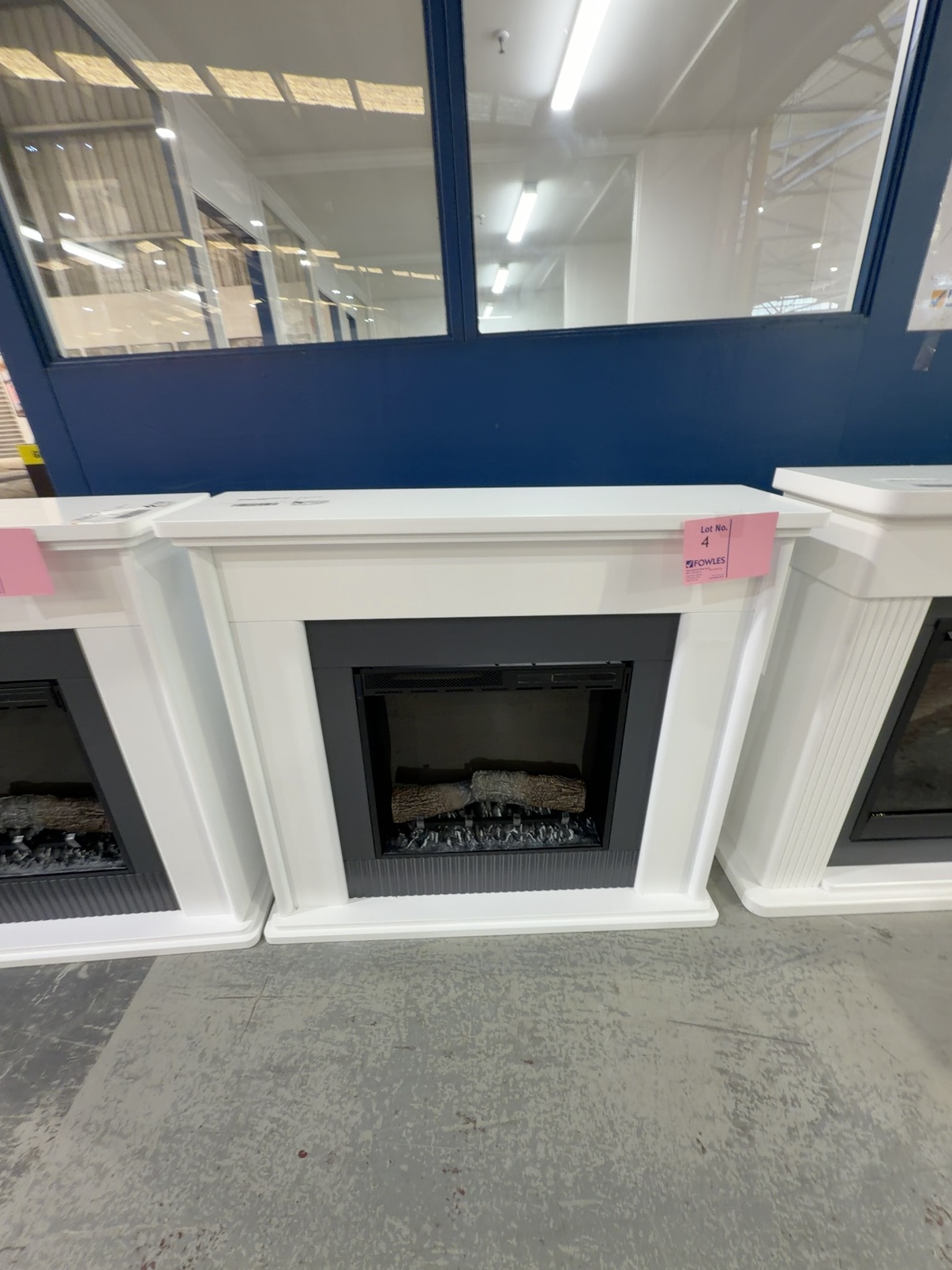 EX DISPLAY GLEN DIMPLEX EMBASSY MEDIUM WHITE MANTLE HEATER 1.5KW ESY23-AU, WITH 3 MONTH WARRANTY EX DISPLAY GLEN DIMPLEX EMBASSY MEDIUM WHITE MANTLE HEATER 1.5KW ESY23-AU, WITH 3 MONTH WARRANTY