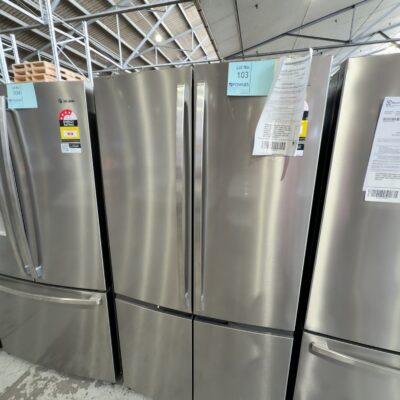 WESTINGHOUSE WQE6000SB S/STEEL QUAD DOOR FRIDGE 541 LITRE, 896MM WIDE, DUAL SEALED CRISPERS WITH HUMIDITY CONTROL, 4 STAR ENERGY, FLEXIBLE INTERIORS, LOCKABLE DOOR COMPARTMENT, SPILLSAFE GLASS SHELVING, FINGERPRINT RESISTANT WITH 12 MONTH WARRANTY WESTINGHOUSE WQE6000SB S/STEEL QUAD DOOR FRIDGE 541 LITRE, 896MM WIDE, DUAL SEALED CRISPERS WITH HUMIDITY CONTROL, 4 STAR ENERGY, FLEXIBLE INTERIORS, LOCKABLE DOOR COMPARTMENT, SPILLSAFE GLASS SHELVING, FINGERPRINT RESISTANT WITH 12 MONTH WARRANTY